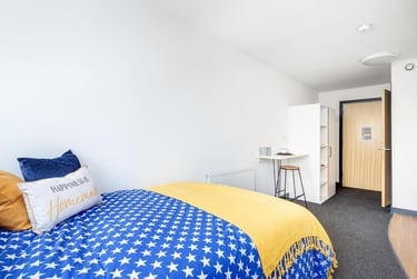 1 bed studio, Fulham Palace Road, Hammersmith, London, W69PA - Image 15